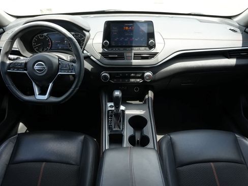 Used 2020 Nissan Altima 2.5 SR FWD image 7