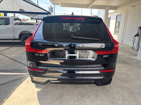 Used 2025 Volvo XC60 B5 Plus w/ Protection Package Premier AWD/4WD image 6