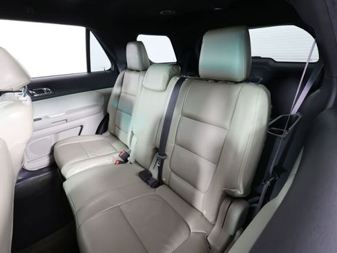 Used 2013 Ford Explorer 4WD image 16