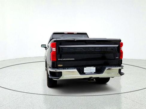 Used 2022 Chevrolet Silverado 1500 LT AWD/4WD image 6