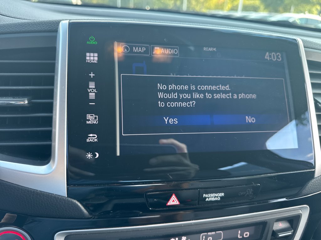 Used 2016 Honda Pilot Touring image 18