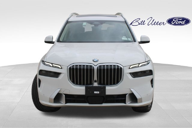 Used 2026 BMW X7 xDrive40i AWD/4WD image 2