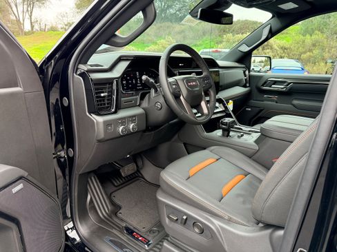 New 2026 GMC Sierra 1500 AT4 w/ AT4 Premium Package image 12