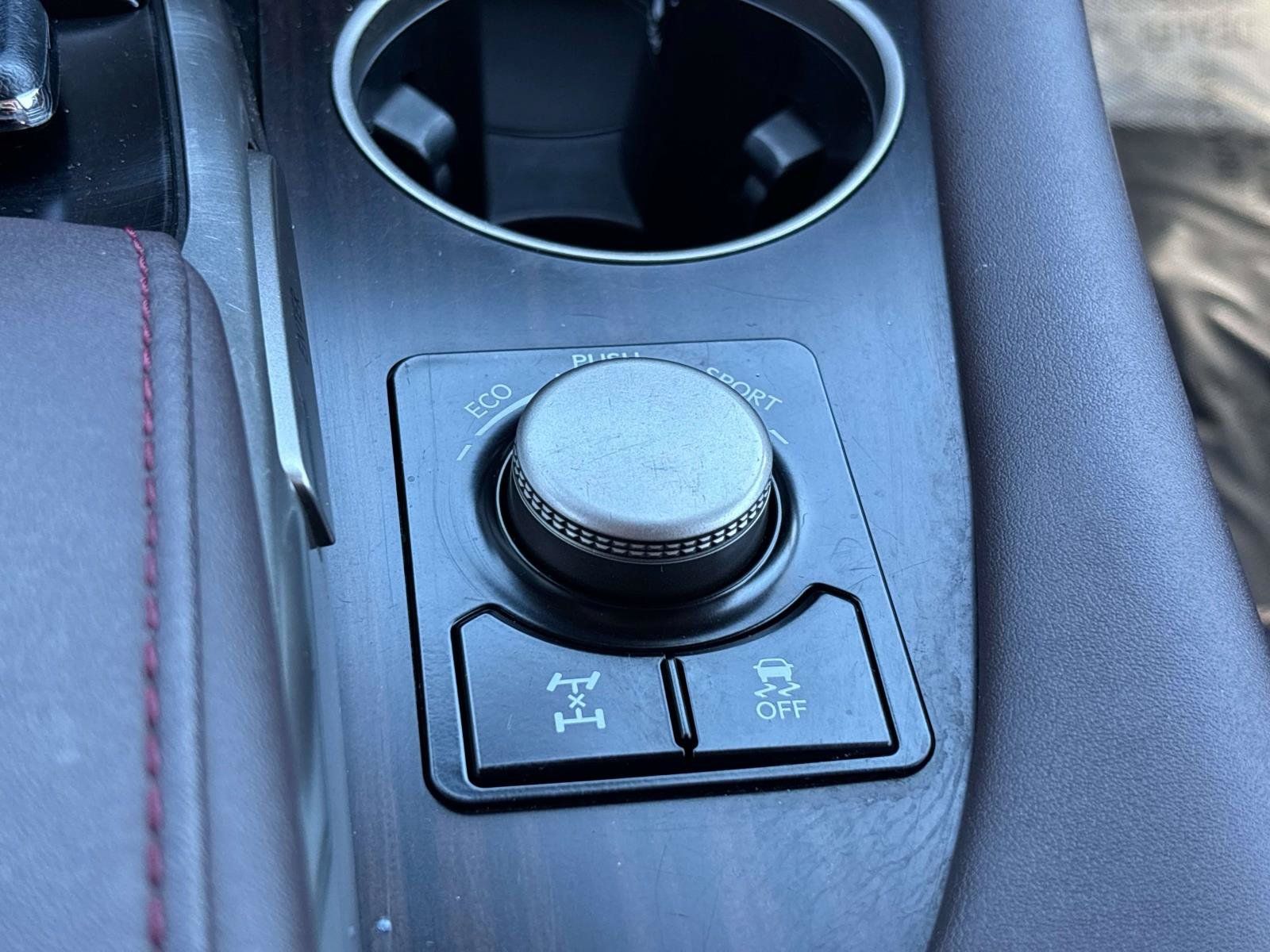 Used 2019 Lexus RX 350L AWD image 25
