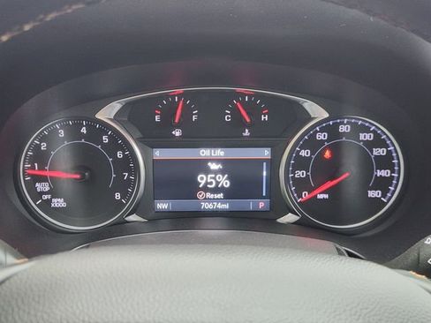 Used 2023 GMC Terrain AT4 image 13