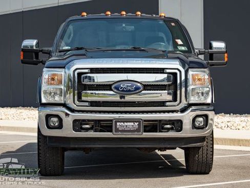 Used 2016 Ford F350 Lariat w/ Chrome Package image 16