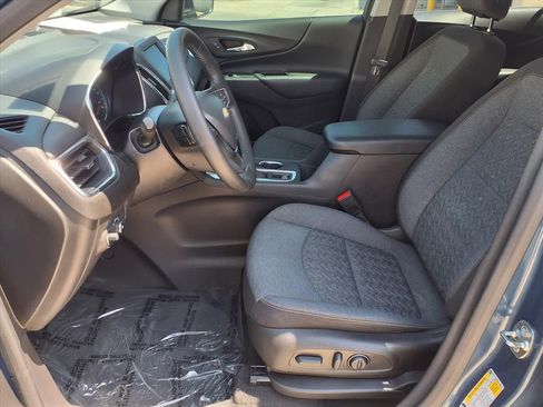 Used 2024 Chevrolet Equinox LT FWD image 19