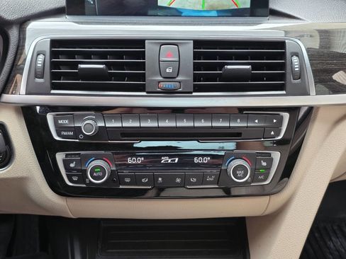 Used 2017 BMW 330i Sedan image 16