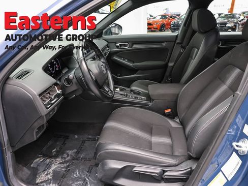 Used 2025 Honda Civic Sport image 14