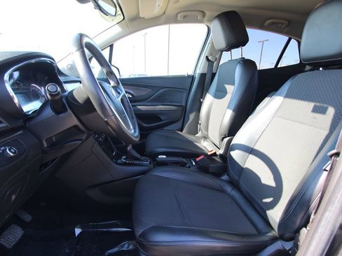 Used 2018 Buick Encore Preferred image 6