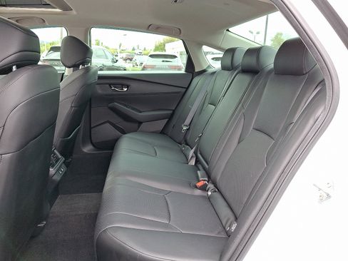 Used 2023 Honda Accord EX-L image 10