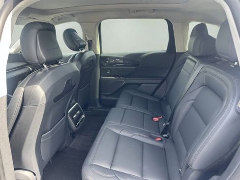 New 2026 Lincoln Nautilus Premier w/ Equipment Group 102A AWD/4WD image 10