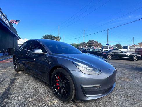 Used 2020 Tesla Model 3 Long Range image 3