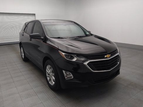 Used 2020 Chevrolet Equinox LS FWD image 13