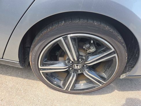 Used 2024 Honda Accord Sport image 8