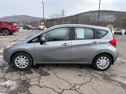 Used 2014 Nissan Versa Note SV FWD image 3