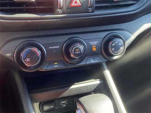 Used 2023 Kia Forte LXS w/ LXS Technology Package image 23