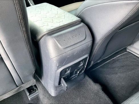 Used 2024 Ford Bronco Wildtrak AWD/4WD image 25