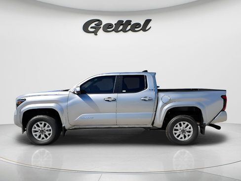 Certified 2026 Toyota Tacoma SR5 RWD image 8