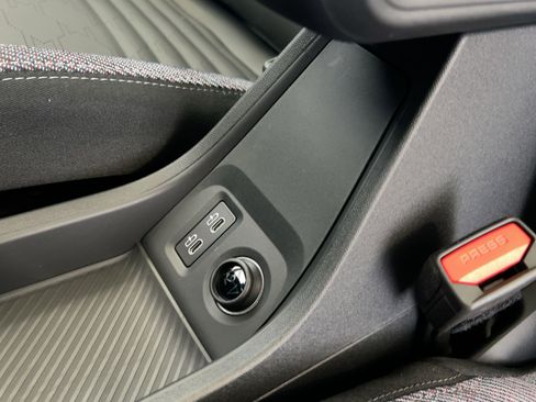 New 2026 MINI Cooper 2-Door Hardtop image 28