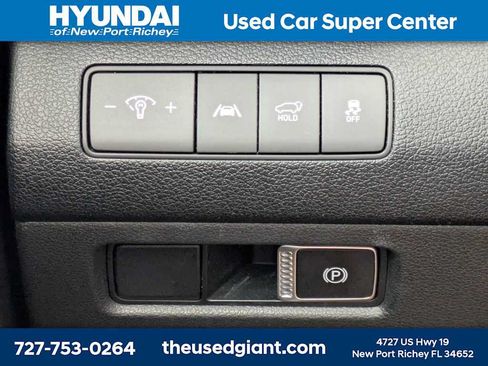 Used 2023 Hyundai Santa Fe SEL FWD image 31