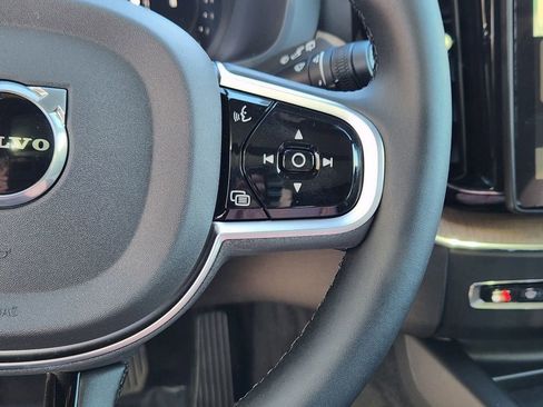 New 2026 Volvo XC60 B5 Plus w/ Protection Package Premier image 9