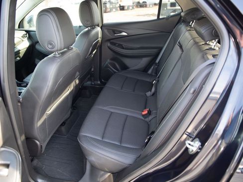 Used 2020 Buick Encore GX Essence image 22