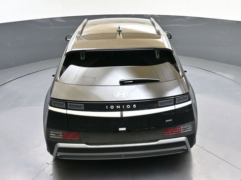 New 2025 Hyundai Ioniq 5 SEL image 46
