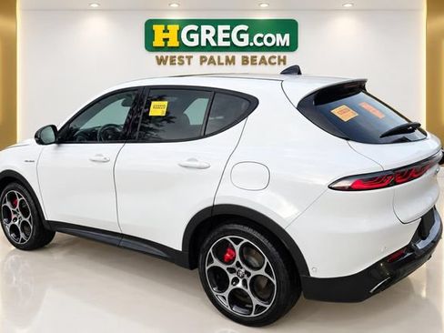 Used 2024 Alfa Romeo Tonale Veloce w/ Active Assist Package AWD/4WD image 2