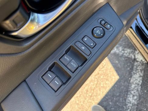 Certified 2025 Honda CR-V Sport image 11