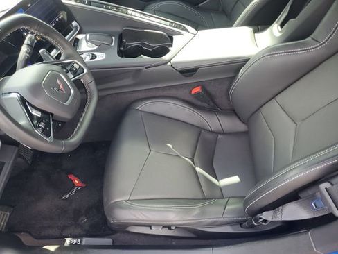 Certified 2023 Chevrolet Corvette Stingray Convertible w/ Z51 Performance Package image 15