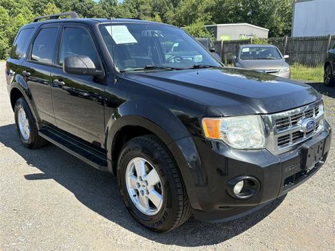 Used 2011 Ford Escape XLT w/ 201A Rapid Spec Order Code AWD/4WD image 6