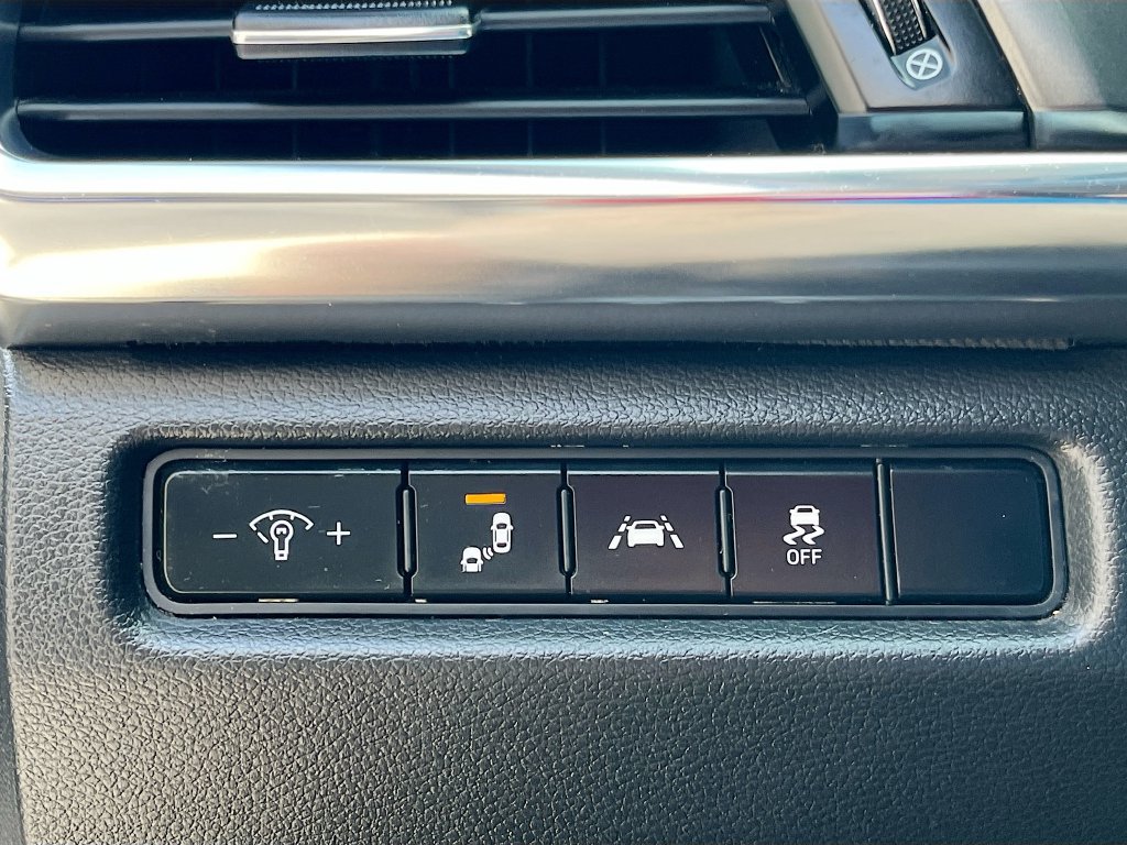 Used 2022 Kia Telluride LX AWD/4WD image 10
