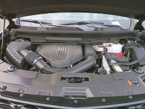 New 2026 Chevrolet Traverse RS image 9