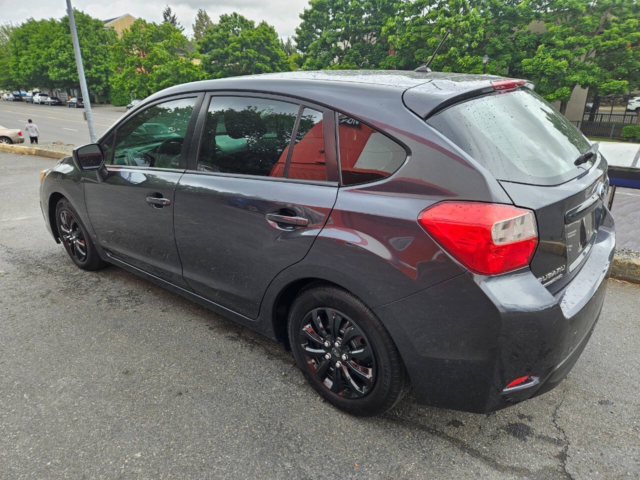 Used 2012 Subaru Impreza 2.0i AWD/4WD image 3