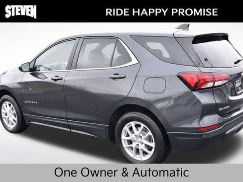 Used 2022 Chevrolet Equinox LT image 3