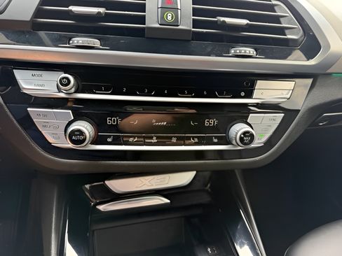 Used 2021 BMW X3 xDrive30i AWD/4WD image 18
