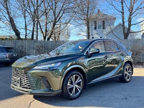 Used 2023 Lexus RX 350 Premium image 2