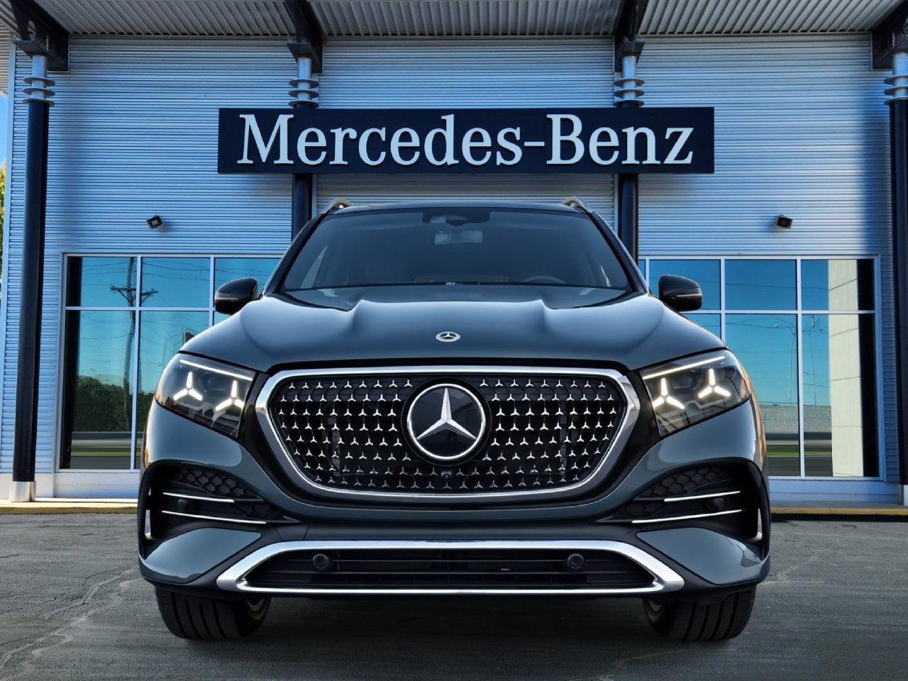 New 2027 Mercedes-Benz GLE 450 4MATIC image 2