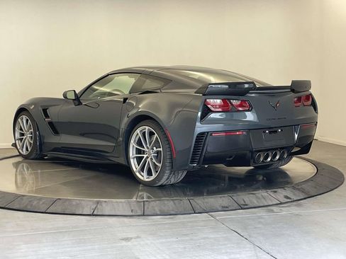 Used 2019 Chevrolet Corvette Grand Sport w/ Carbon Flash Badge Package RWD image 3