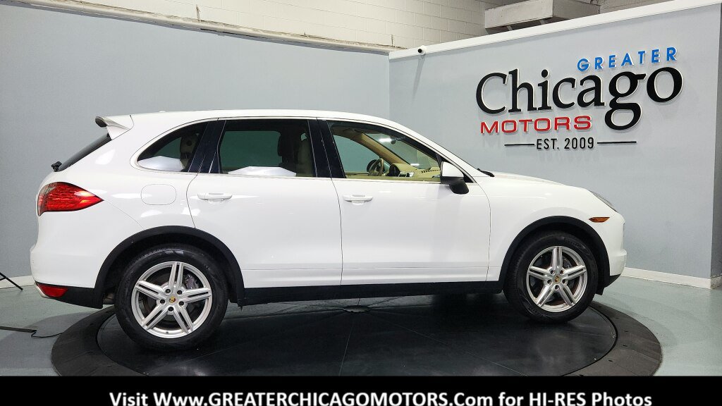 Used 2014 Porsche Cayenne Platinum Edition AWD/4WD image 13