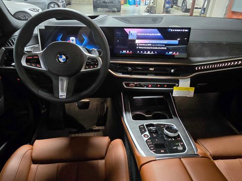 New 2026 BMW X7 xDrive40i w/ Executive Package image 22