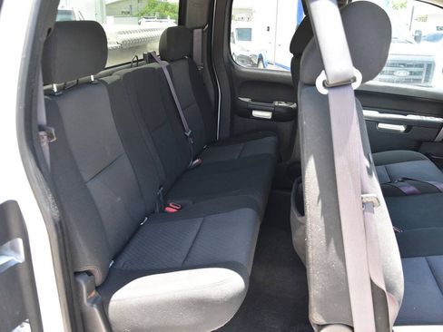 Used 2010 Chevrolet Silverado 1500 LT RWD image 10