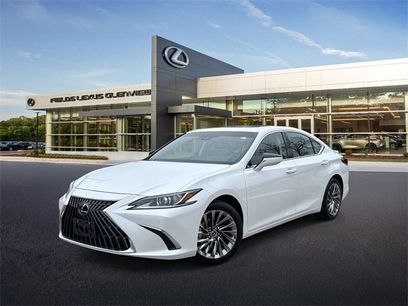 Used 2025 Lexus ES 300h w/ Luxury Package