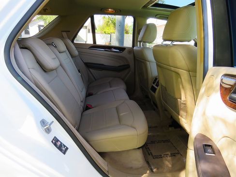 Used 2012 Mercedes-Benz ML 350 4MATIC image 17