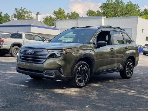 Certified 2025 Subaru Forester Limited w/ Popular Package #1 AWD/4WD image 8