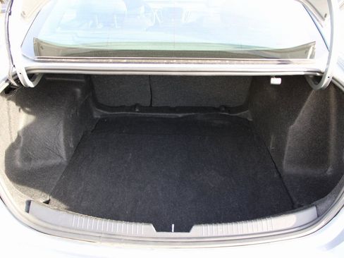 Used 2023 Chevrolet Malibu LT FWD image 8
