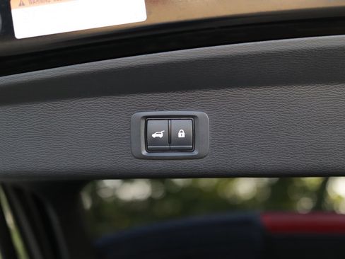 Used 2024 Mitsubishi Outlander SE Black Edition AWD/4WD image 29