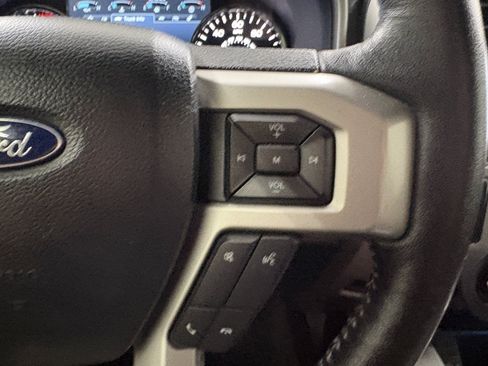 Used 2019 Ford F150 Lariat AWD/4WD image 30