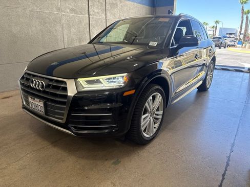 Used 2019 Audi Q5 2.0T Premium Plus w/ Premium Plus Package AWD/4WD image 7